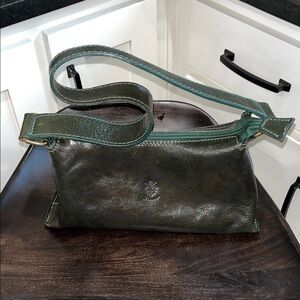 Elegant Firenze Green Leather Bag